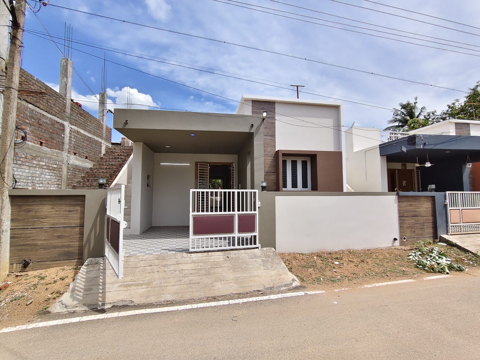 Residential House / Villa for Sale